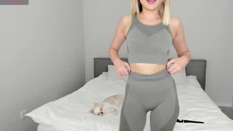 sarahphyllis online show from 14, 11, 2025