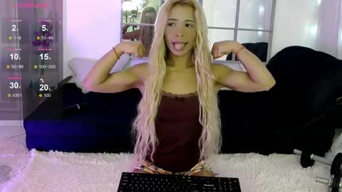 Snapshot of sarahraiynex chatting on 23, 5, 2026 sarahraiynex online show from 23, 5, 2026