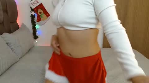 Sarah online show from 8, 12, 2024