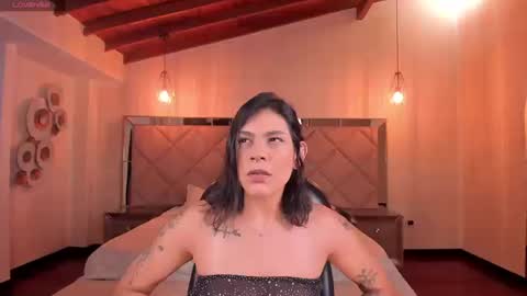 Sarah  independent model online show from 9, 9, 2025