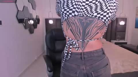 Sarah  independent model online show from 10, 11, 2025