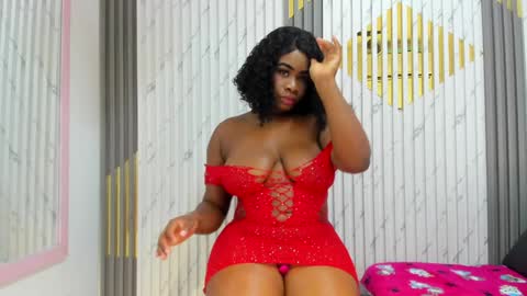 Snapshot of saraievans chatting on 10, 1, 2025 Sarai online show from 10, 1, 2025