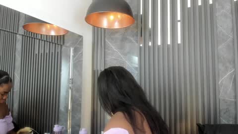 Snapshot of saraievans chatting on 9, 2, 2025 Sarai online show from 9, 2, 2025