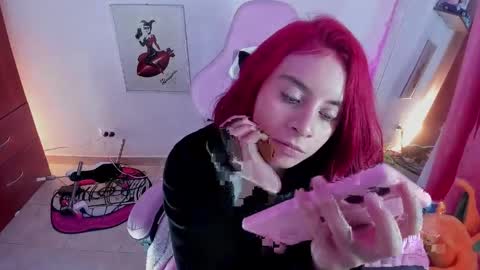 Snapshot of saralolo420 chatting on 18, 4, 2026 sara online show from 18, 4, 2026