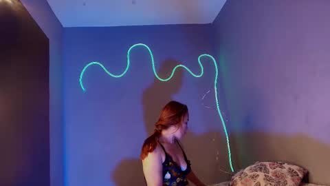 Snapshot of saramaartinez chatting on 22, 12, 2025 Sara online show from 22, 12, 2025