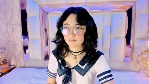 Snapshot of saramartini2 chatting on 3, 11, 2025 sara online show from 3, 11, 2025