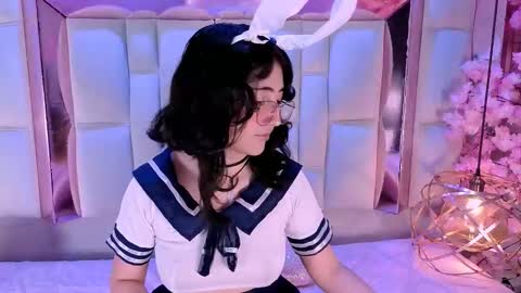 Snapshot of saramartini2 chatting on 1, 12, 2025 sara online show from 1, 12, 2025