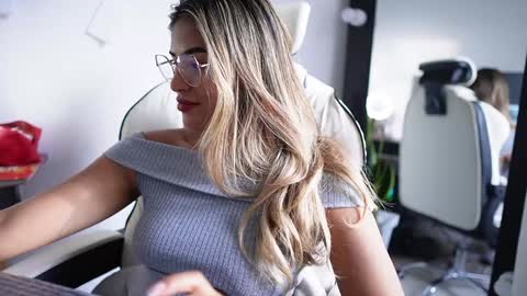 Sara online show from 2, 2, 2025