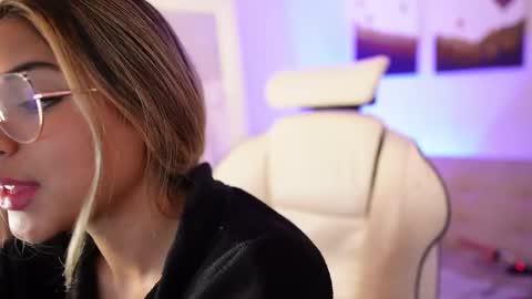 Sara online show from 11, 2, 2025