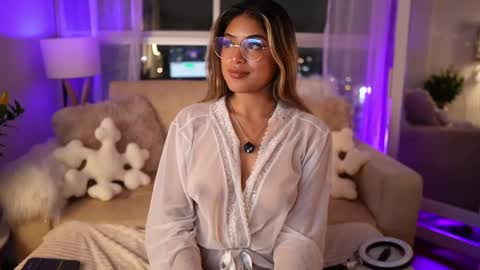 Sara online show from 6, 3, 2025