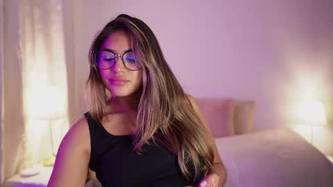 Sara online show from 28, 9, 2025