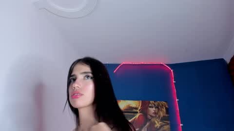  Sara  online show from 29, 1, 2025