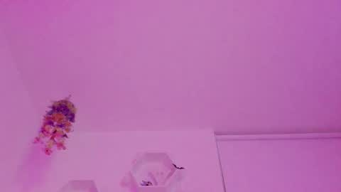 Snapshot of saray2312 chatting on 16, 10, 2025 Saray online show from 16, 10, 2025