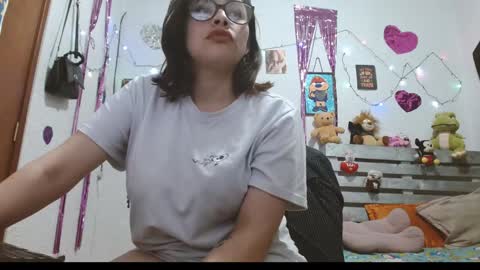 Sara Jimenez online show from 3, 12, 2024