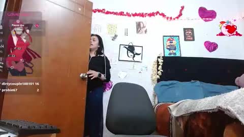 Sara Jimenez online show from 28, 10, 2025