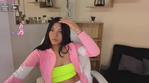  Saray  Say hi in the chat online show from 28, 10, 2025