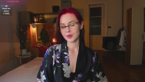 Snapshot of sargonium909 chatting on 17, 12, 2024 Veronika online show from 17, 12, 2024