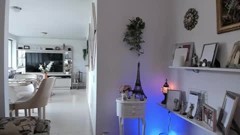 sarha online show from 10, 2, 2025