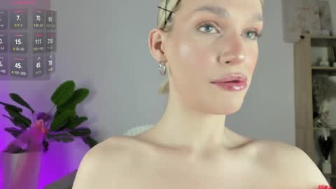 Your Selena 3 online show from 28, 3, 2026