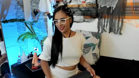 Sara online show from 17, 10, 2025