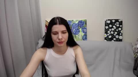 Snapshot of sarra_rich chatting on 10, 1, 2025 Rich online show from 10, 1, 2025