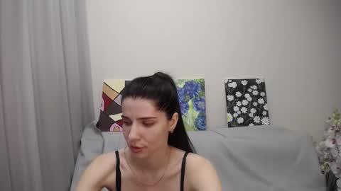 Snapshot of sarra_rich chatting on 13, 1, 2025 Rich online show from 13, 1, 2025