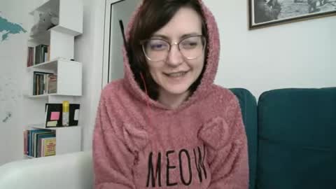 Snapshot of sarraboots chatting on 29, 3, 2026 sarraboots online show from 29, 3, 2026