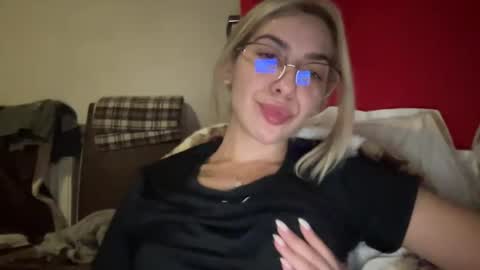 Sarrah online show from 6, 1, 2025