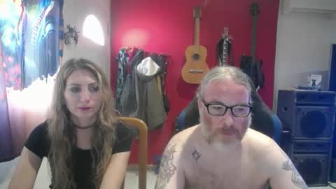 Giselle and Jay online show from 22, 9, 2025