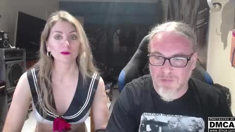 Giselle and Jay online show from 30, 10, 2025