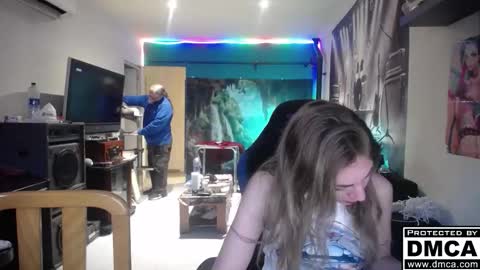 Giselle and Jay online show from 27, 11, 2025