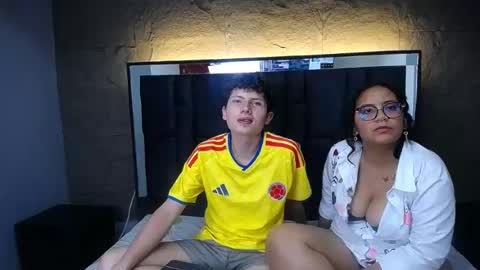 Snapshot of sasahsalomefon chatting on 24, 6, 2026 Sasha Y Felipe online show from 24, 6, 2026