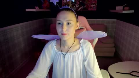 sasha  meow online show from 15, 12, 2025