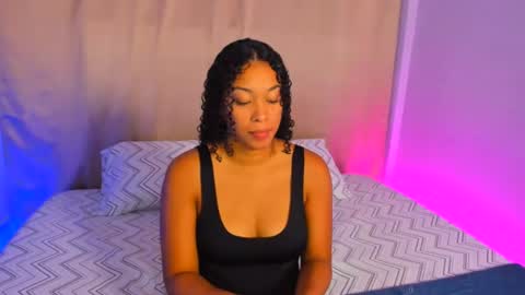 Snapshot of sasha_fox0 chatting on 31, 7, 2026 emy online show from 31, 7, 2026