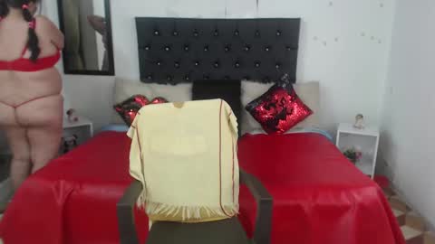 sasha maturee online show from 2, 3, 2025