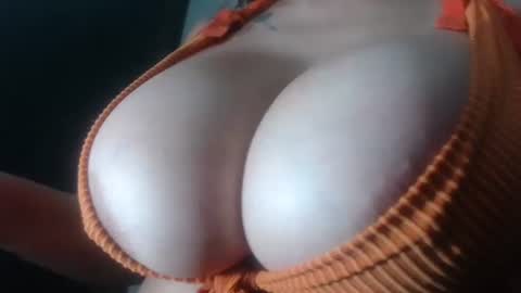 Snapshot of sasha_multiorgasmic chatting on 10, 9, 2025 sasha online show from 10, 9, 2025