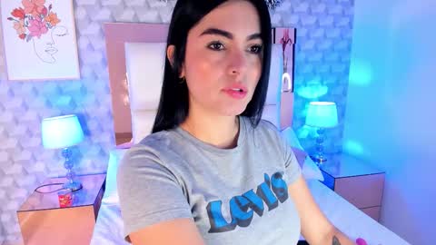 Camila  online show from 19, 11, 2025