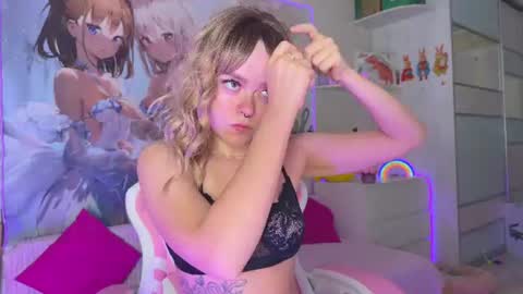 Snapshot of sashacollerx chatting on 7, 7, 2026 Alexa online show from 7, 7, 2026