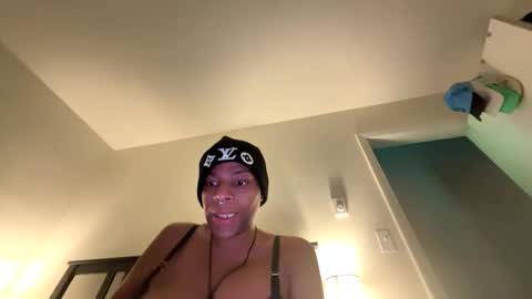 sashacoxxx online show from 11, 4, 2026