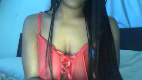 Snapshot of sashaforeever chatting on 11, 1, 2026 SASHAFOREEVER online show from 11, 1, 2026