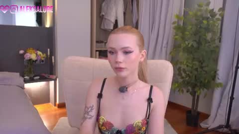 sashalore online show from 18, 6, 2026