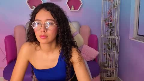 SashaMonroee  online show from 31, 10, 2025