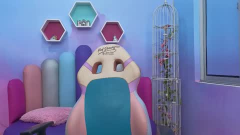 SashaMonroee  online show from 10, 11, 2025