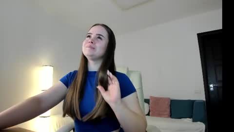 Lilou and Sasha online show from 29, 7, 2026