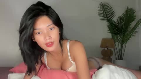 Snapshot of sashi_kaye chatting on 11, 6, 2026 sashi_kaye online show from 11, 6, 2026