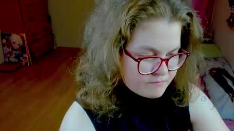 Snapshot of sashy_way chatting on 18, 6, 2026 .Alexandra online show from 18, 6, 2026