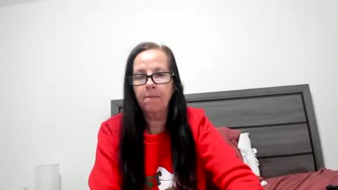 Snapshot of sassiestpeachgoddess chatting on 1, 12, 2025 Sassiest Peach Goddess online show from 1, 12, 2025