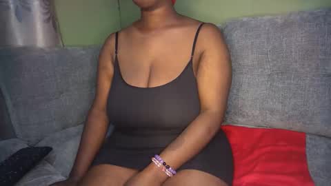 Snapshot of sassy100936 chatting on 25, 3, 2026 Spicyd online show from 25, 3, 2026