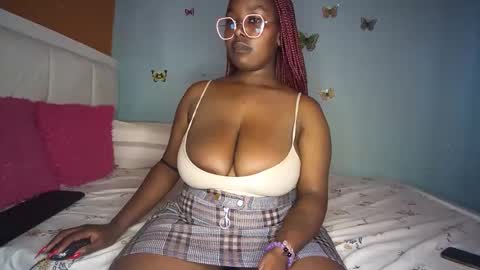 Snapshot of sassy100936 chatting on 25, 4, 2026 Spicyd online show from 25, 4, 2026