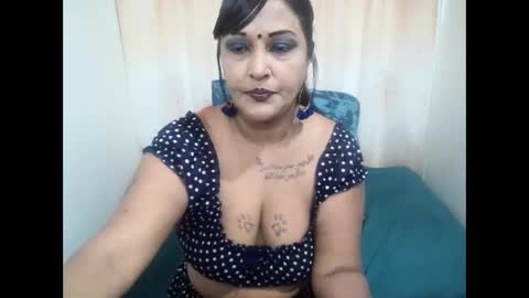 Snapshot of sassyindian00 chatting on 25, 10, 2025 sassyindian00 online show from 25, 10, 2025